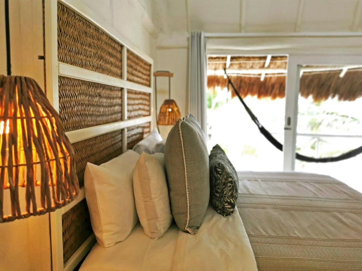Coco Unlimited Hotel Tulum Pueblo Buitenkant foto