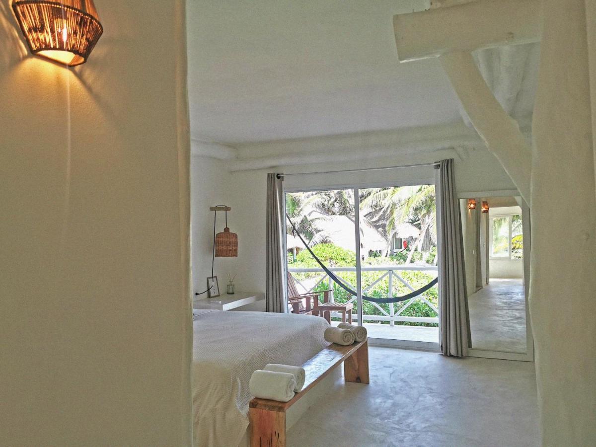 Coco Unlimited Hotel Tulum Pueblo Buitenkant foto