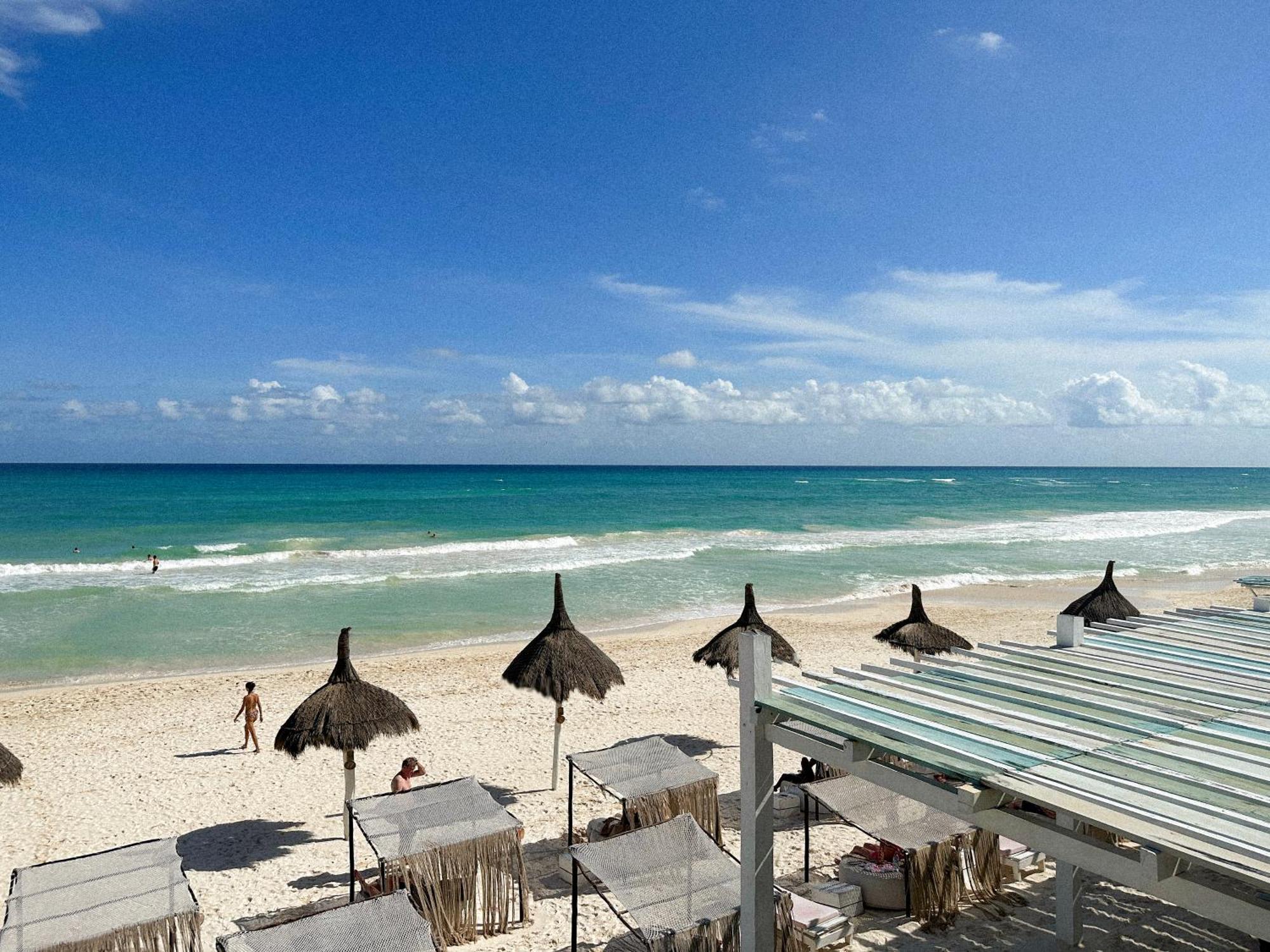 Coco Unlimited Hotel Tulum Pueblo Buitenkant foto